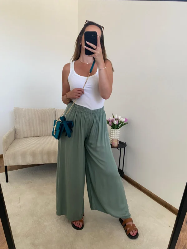 KHAKI NOHAVICE